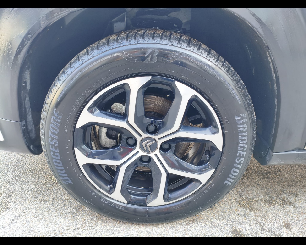 Foto CITROEN C3 Aircross 1.2 puretech Shine s&s 110cv