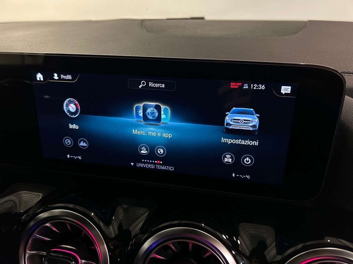 Mercedes GLA GLA 200 D Premium 4Matic 8G-DCT - 12