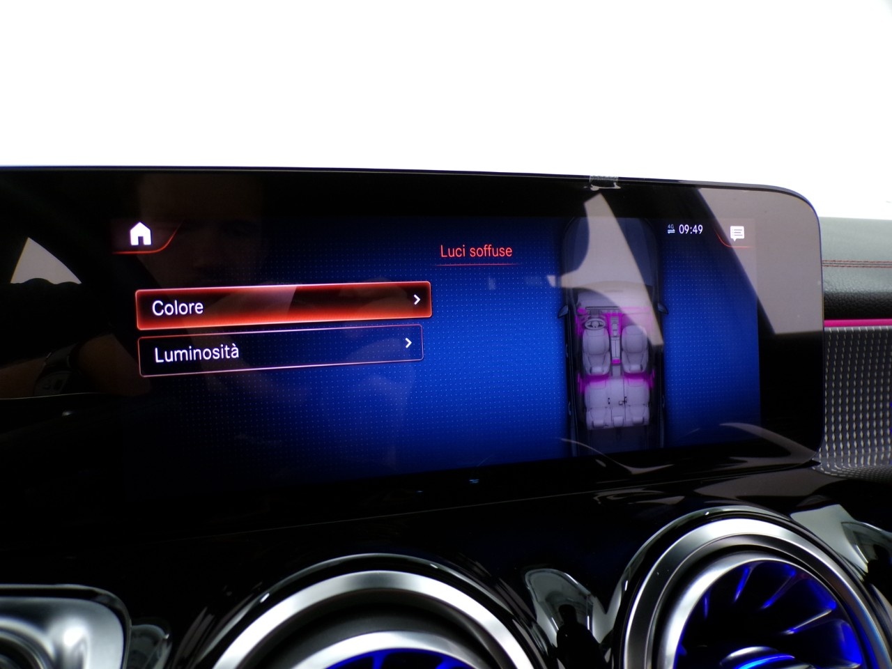 Mercedes  EQB 250 Premium - 21