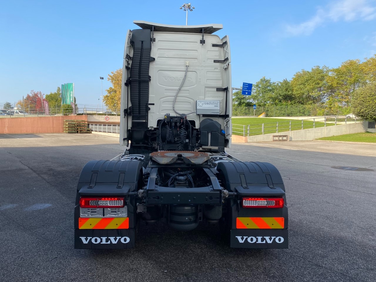Volvo FH13 18 T E6 FH 13 460 4X2 T SPP X High Sleeper Cab E6 - 6