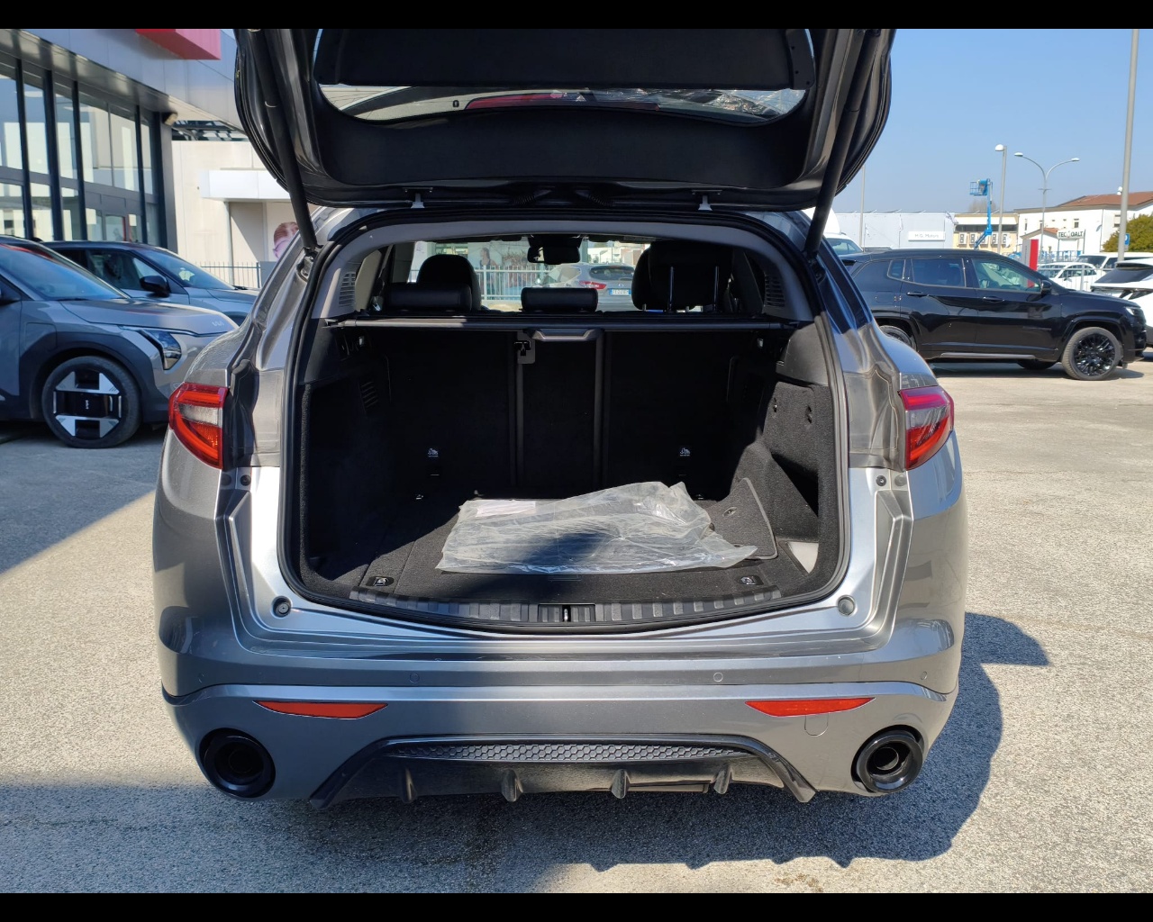 Foto ALFA ROMEO Stelvio 2.2 t Business Q4 210cv auto