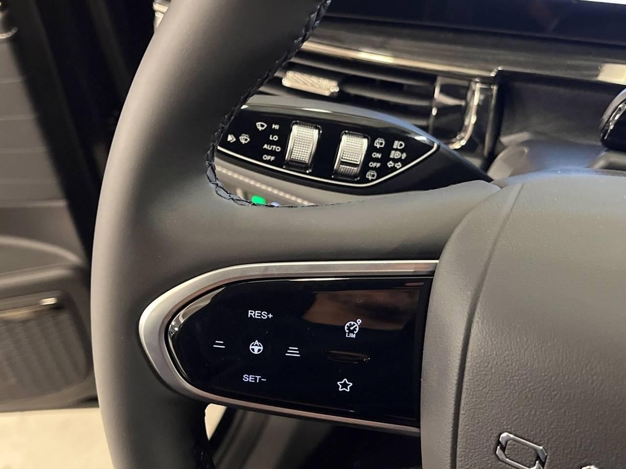 Omoda Omoda 5 Nuovo Benzina Omoda 5 Modena