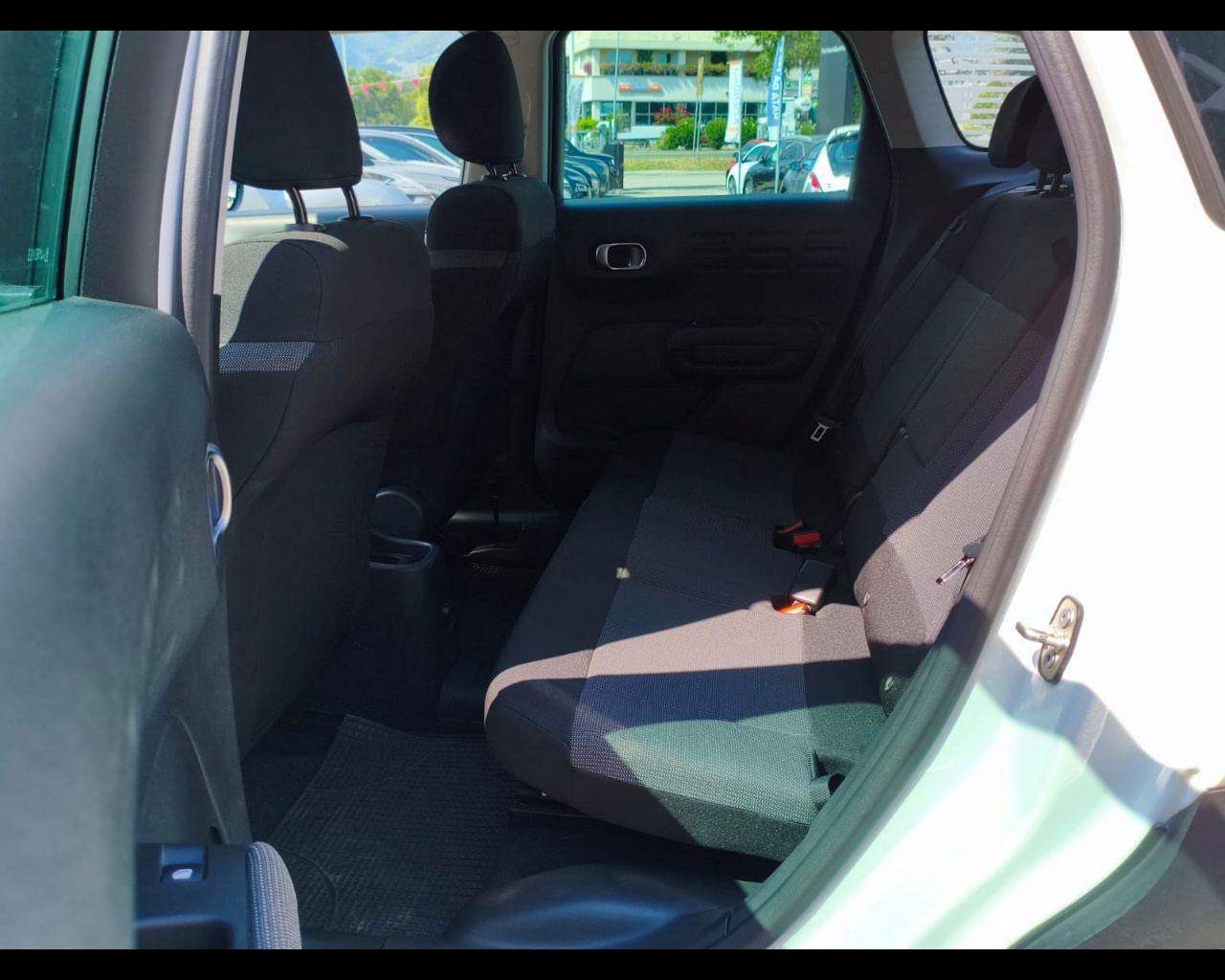 Foto CITROEN C3 Aircross 1.5 bluehdi Shine s&s 100cv
