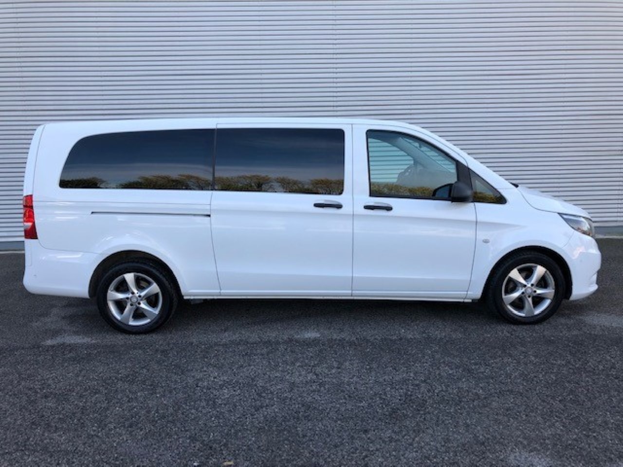 Mercedes Vito vito 111 cdi extralong mixto E6 - 5