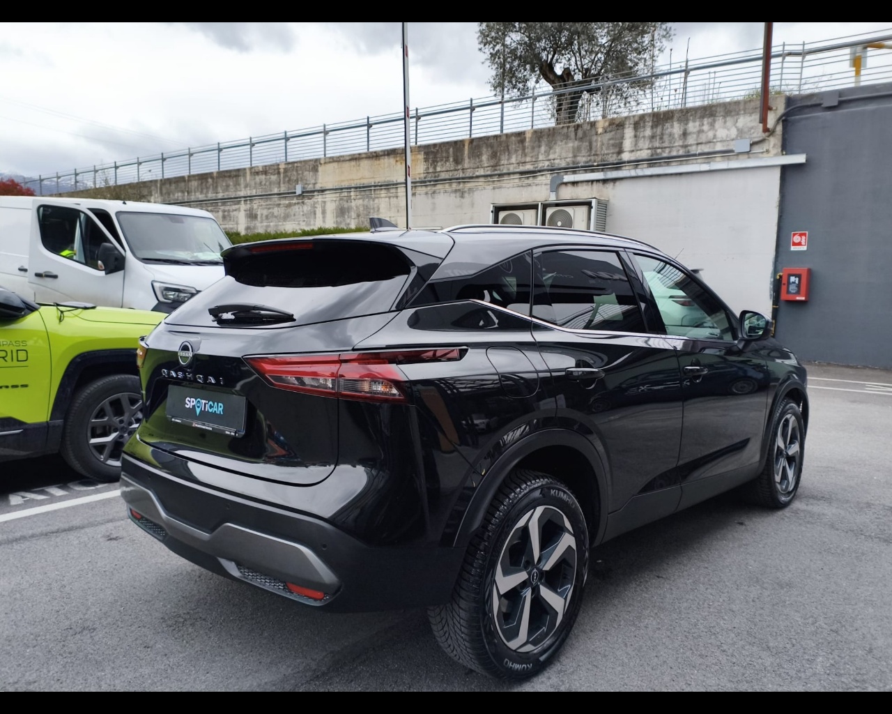 Foto NISSAN Qashqai 1.3 mhev N-Connecta 2wd 140cv