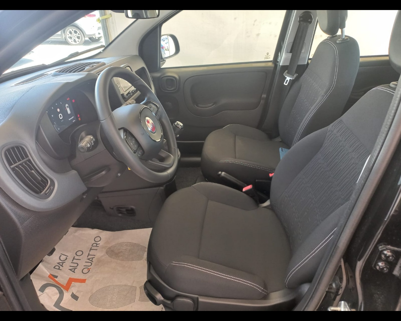 Foto FIAT Panda 1.0 firefly hybrid s&s 70cv 5p.ti