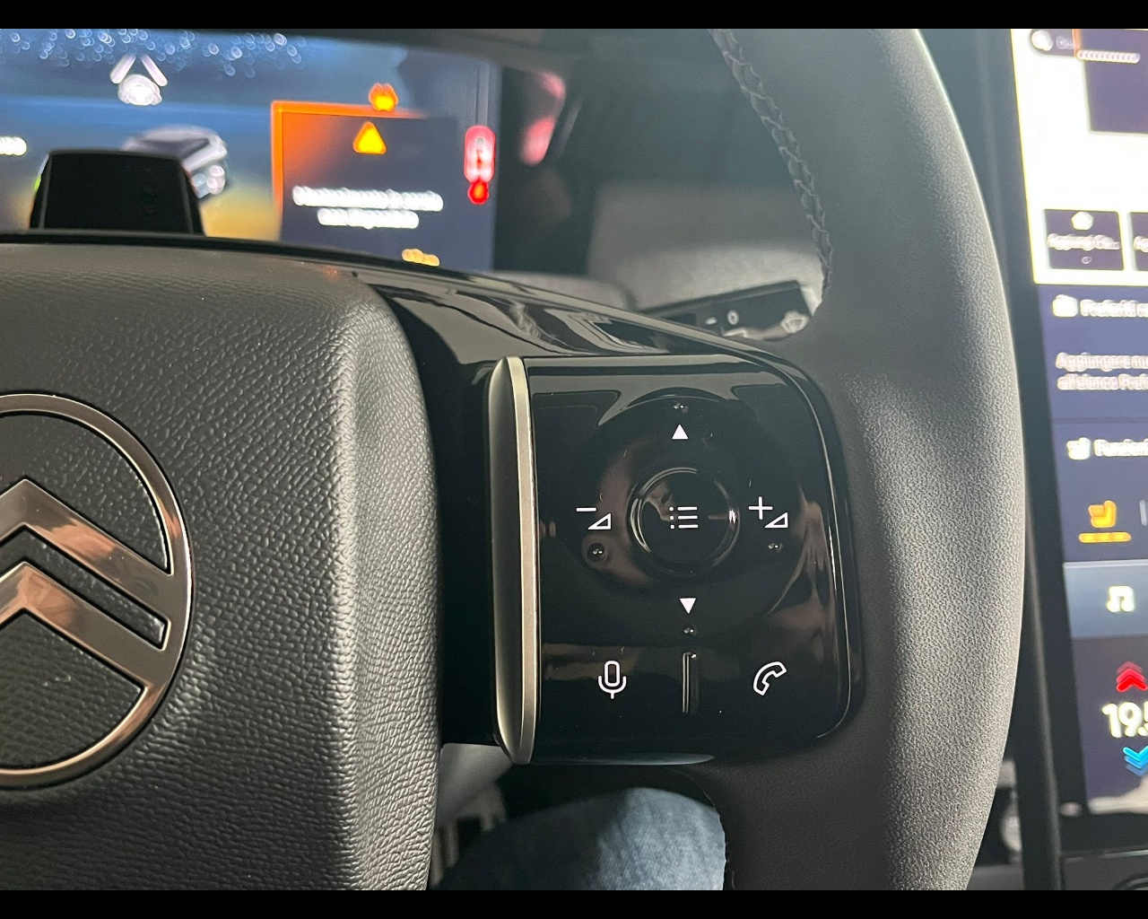 Foto CITROEN C5 Aircross MAX Plug-in Hybrid 195cv