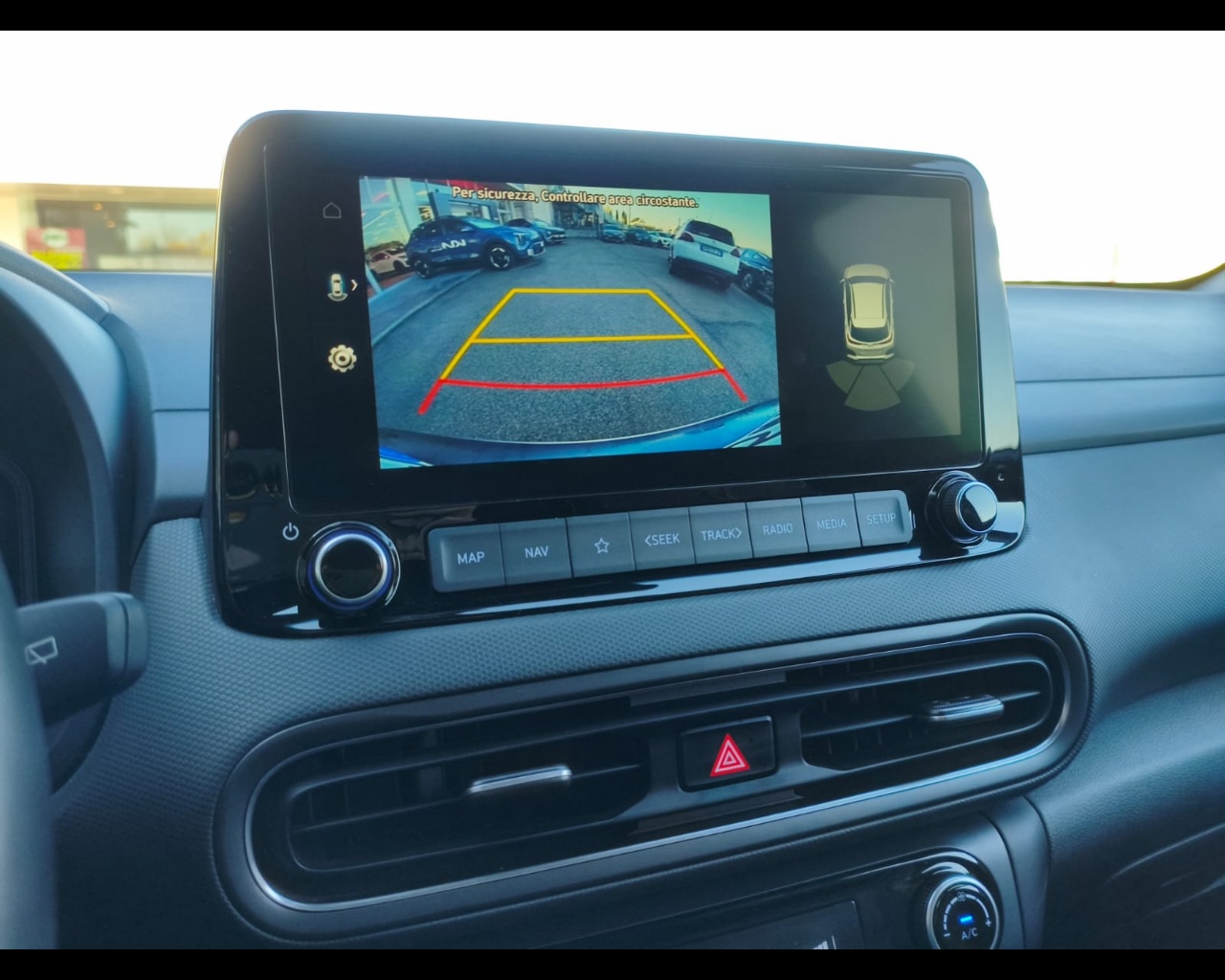 Foto HYUNDAI Kona 1.0 t-gdi 48V Xline Style Pack 2wd 120cv imt