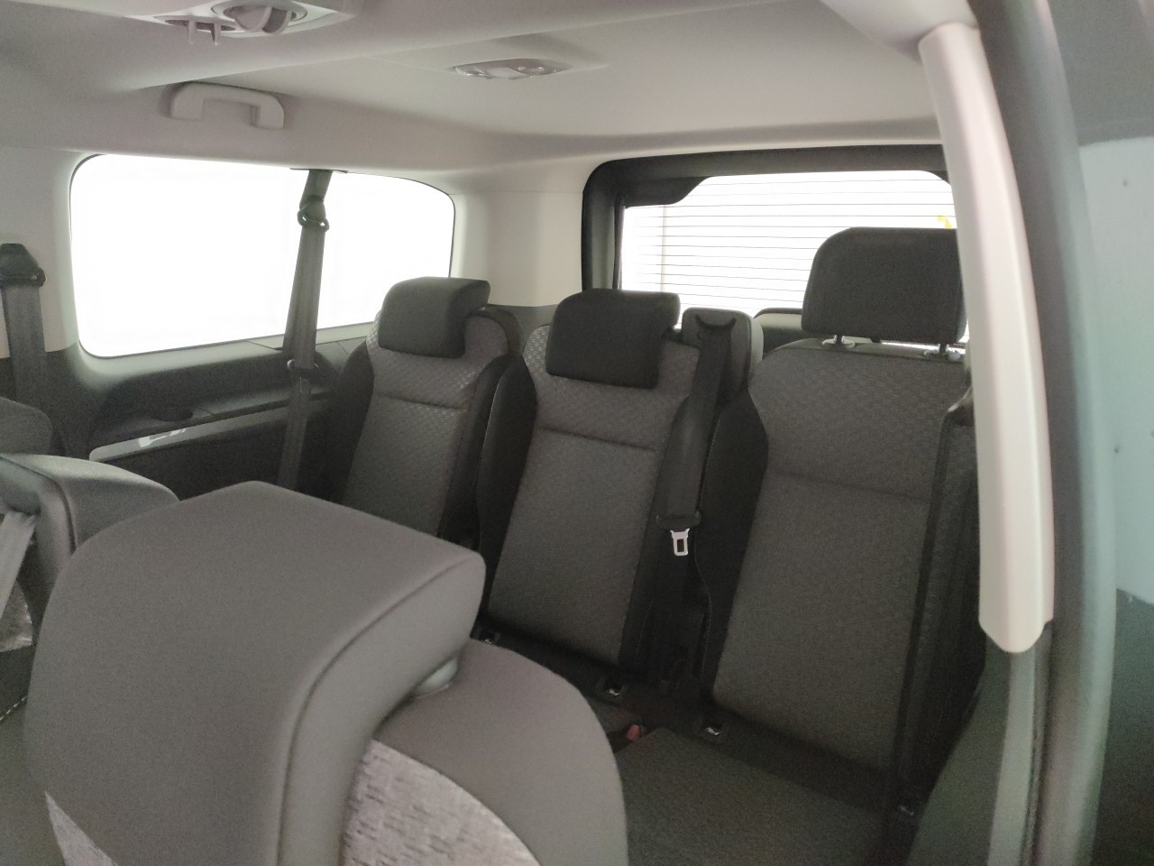 Peugeot Traveller KM0 2025 Traveller Porto Mantovano