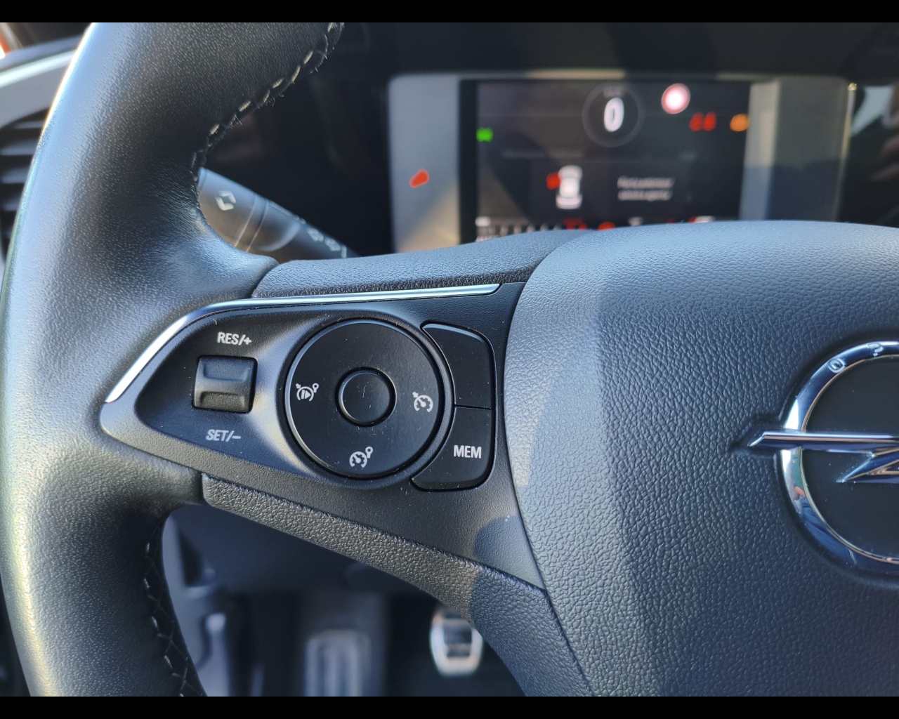 Foto OPEL Mokka 1.2 t GS Line s&s 100cv