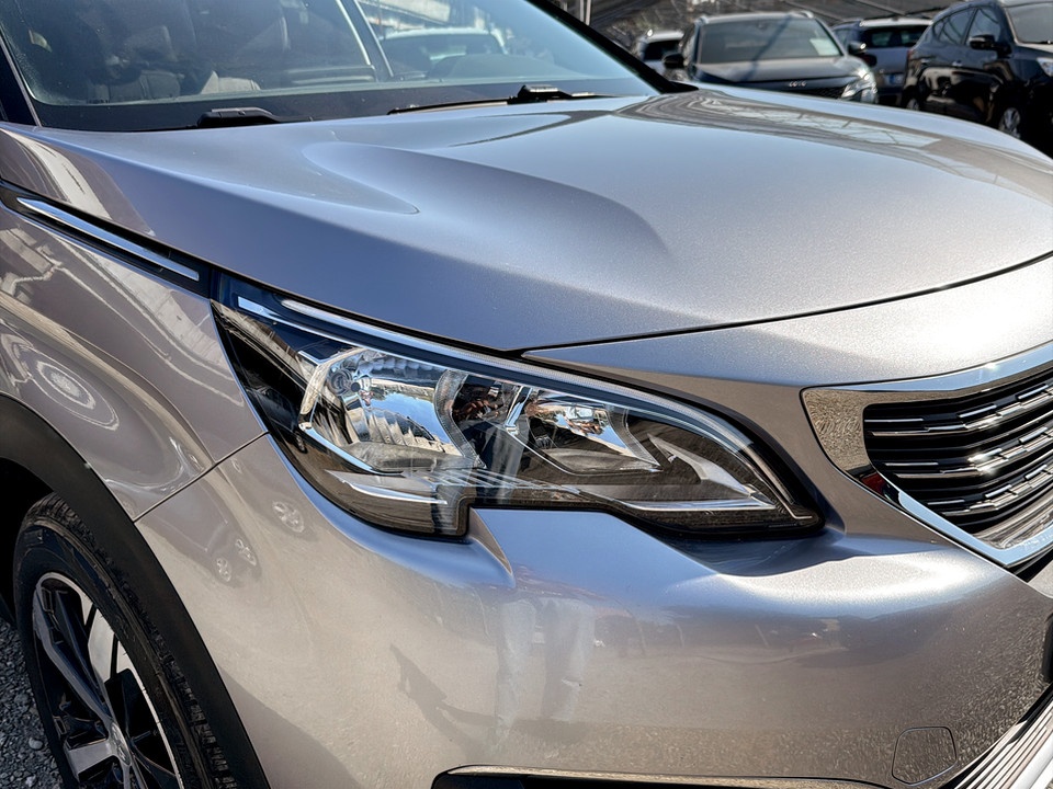 PEUGEOT 5008 1.6 bluehdi Allure s&s 120cv 7p.ti Diesel usato - 21
