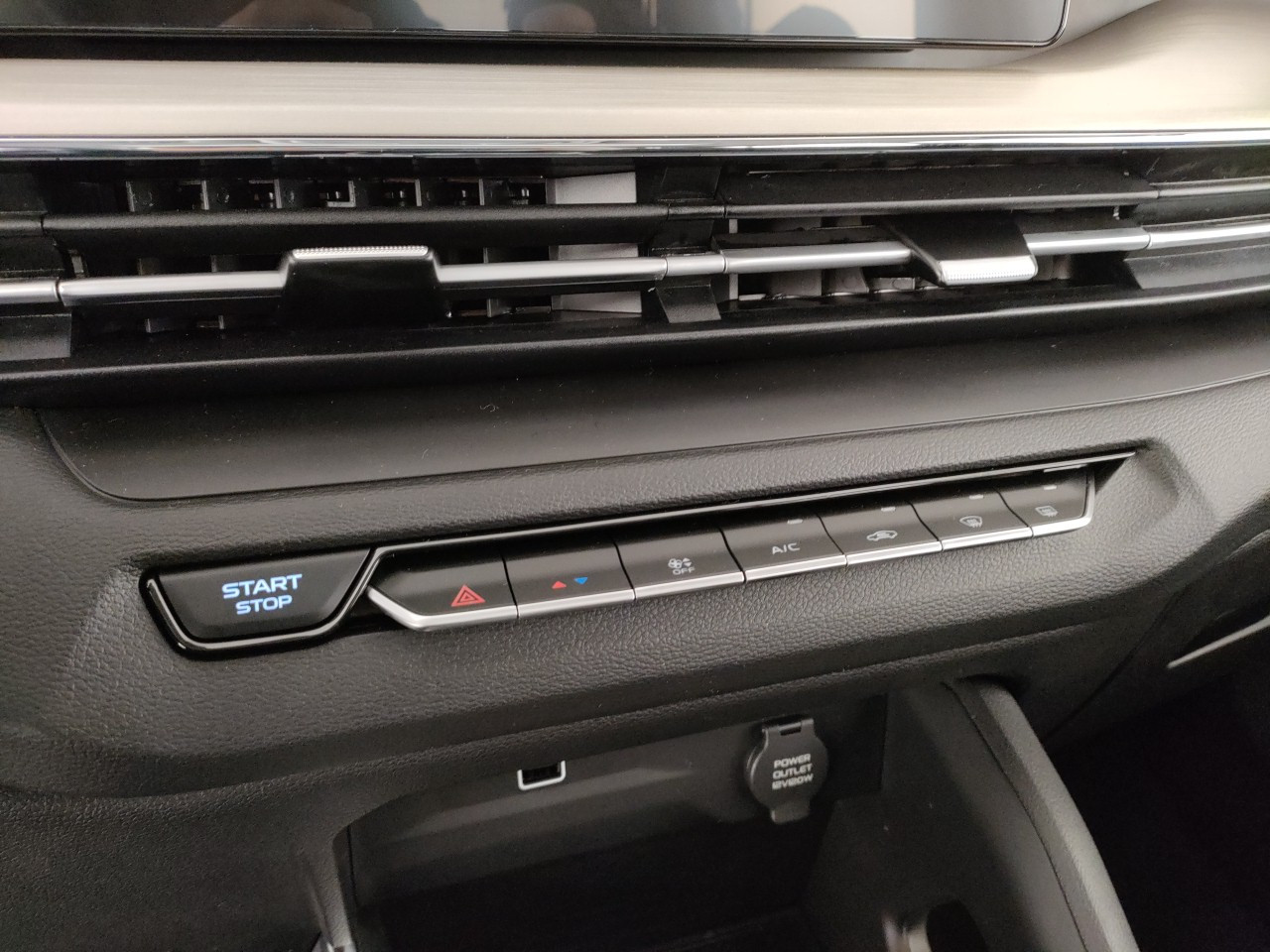 Emc Quattro Nuovo Benzina Quattro Prevalle