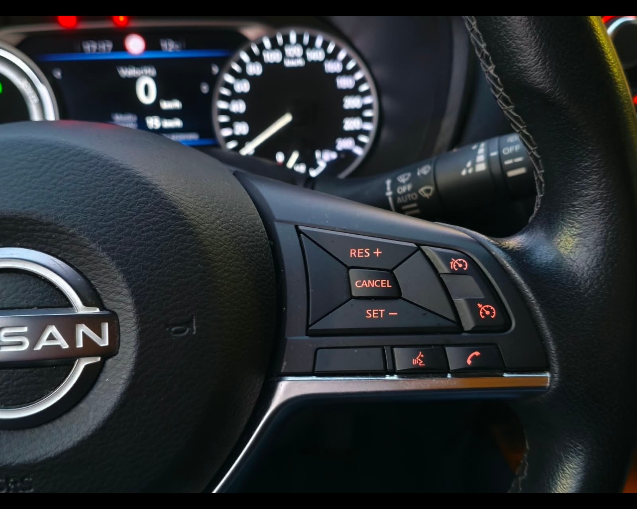 Foto NISSAN Juke 1.6 hev N-Connecta
