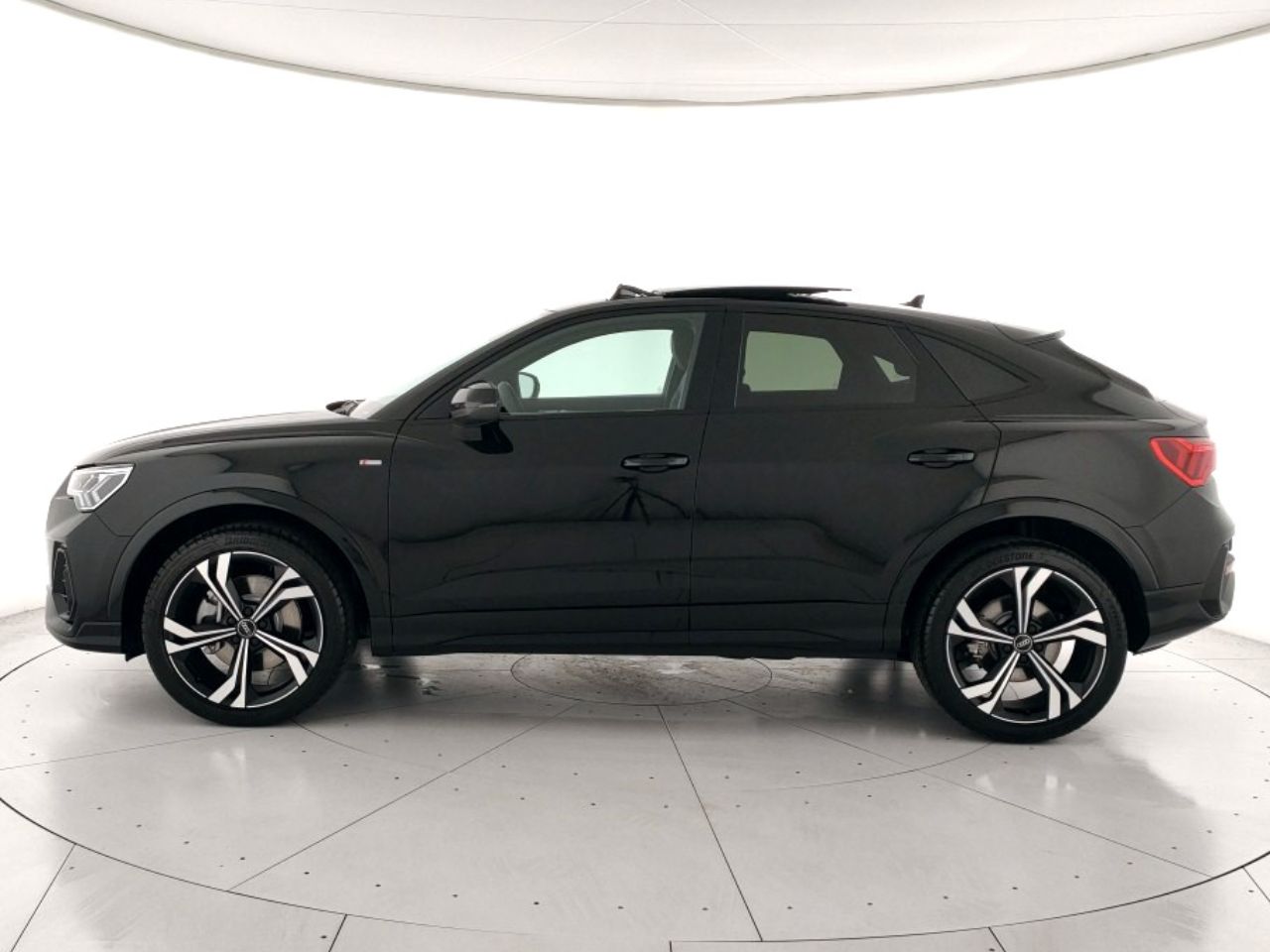 Audi Q3 KM0 2025 Q3 Parma