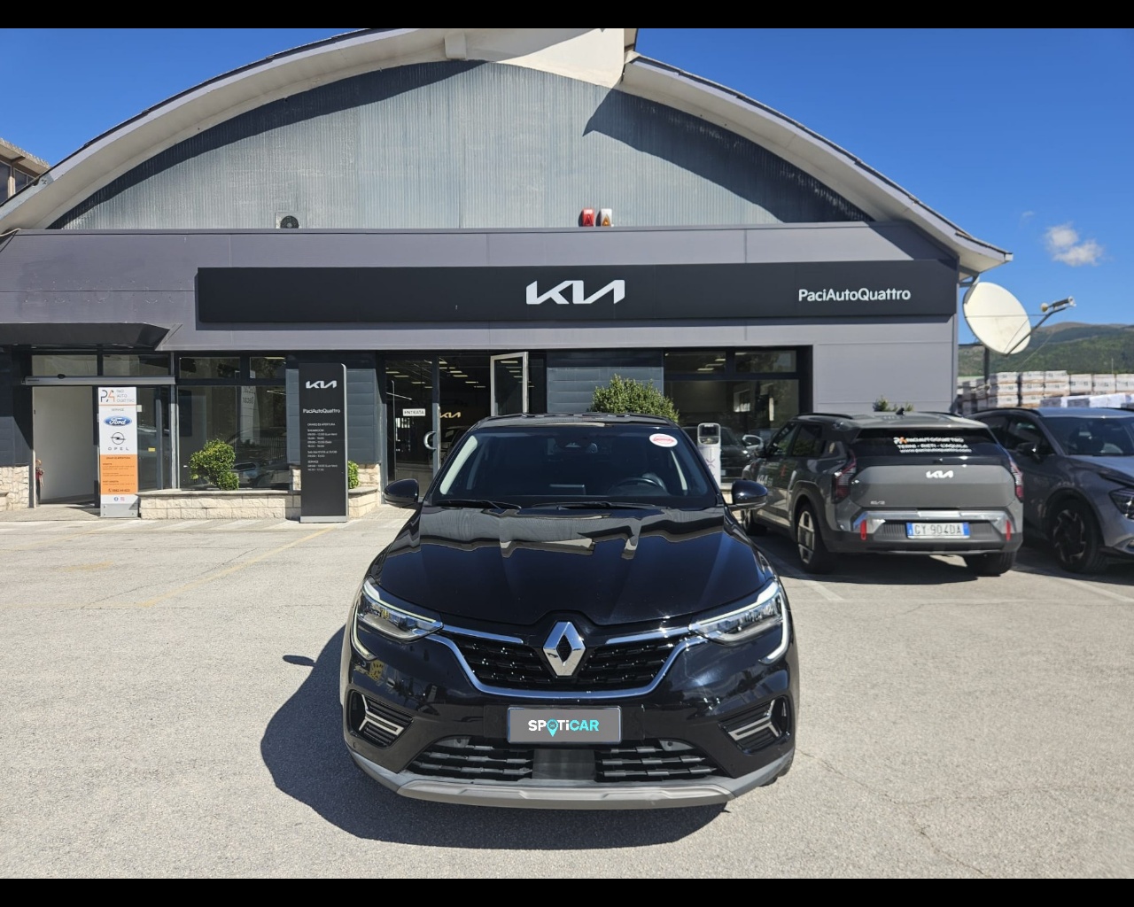 Foto RENAULT Arkana 1.6 E-Tech hybrid Intens 145cv
