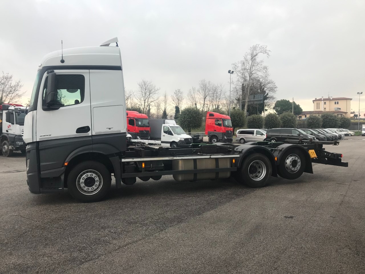 Mercedes Actros actros 2543 L flat cab. Str.Sp. 2,5 Euro VI - 3