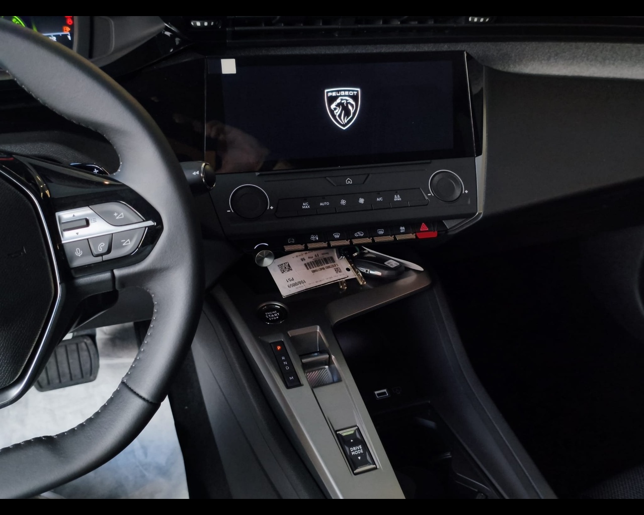 Foto PEUGEOT 308 1.2 hybrid Allure 145cv e-dcs 6