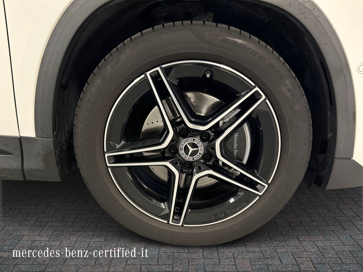 Mercedes GLA GLA 200 D Premium 8G-DCT - 17