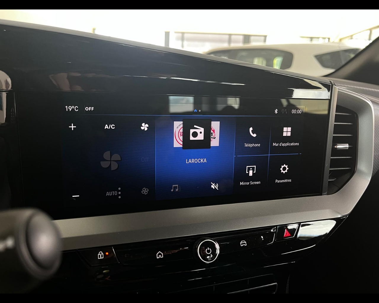 Foto OPEL Mokka Edition Benzina 136 CV (100 kW) Manuale