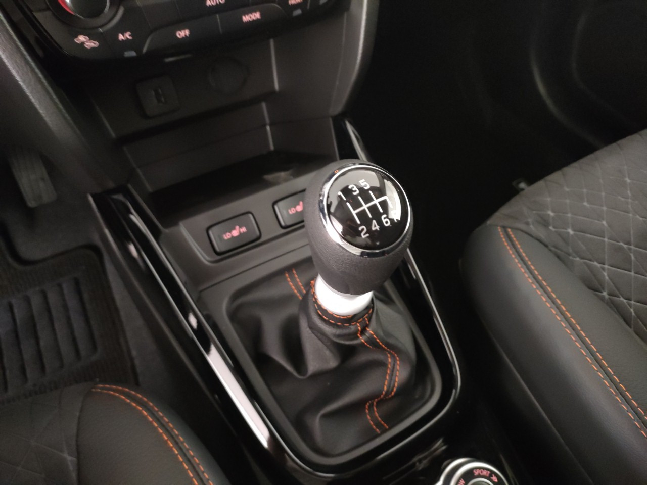 Suzuki Vitara Nuovo Ibrido benzina Vitara Porto Mantovano