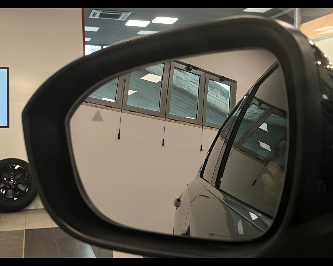 Foto NISSAN Qashqai 1.3 mhev N-Connecta 2wd 140cv