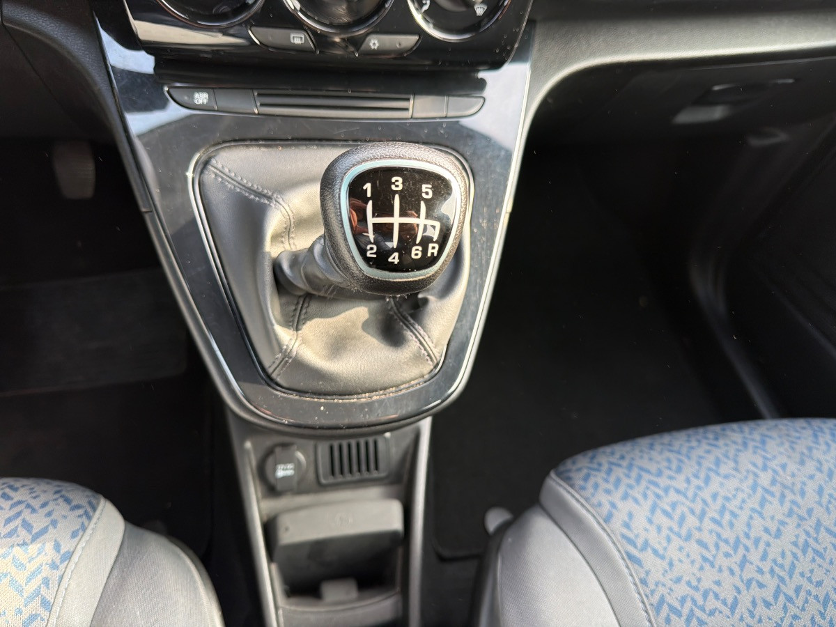 Lancia Ypsilon Usato 2023 Ypsilon Mestre