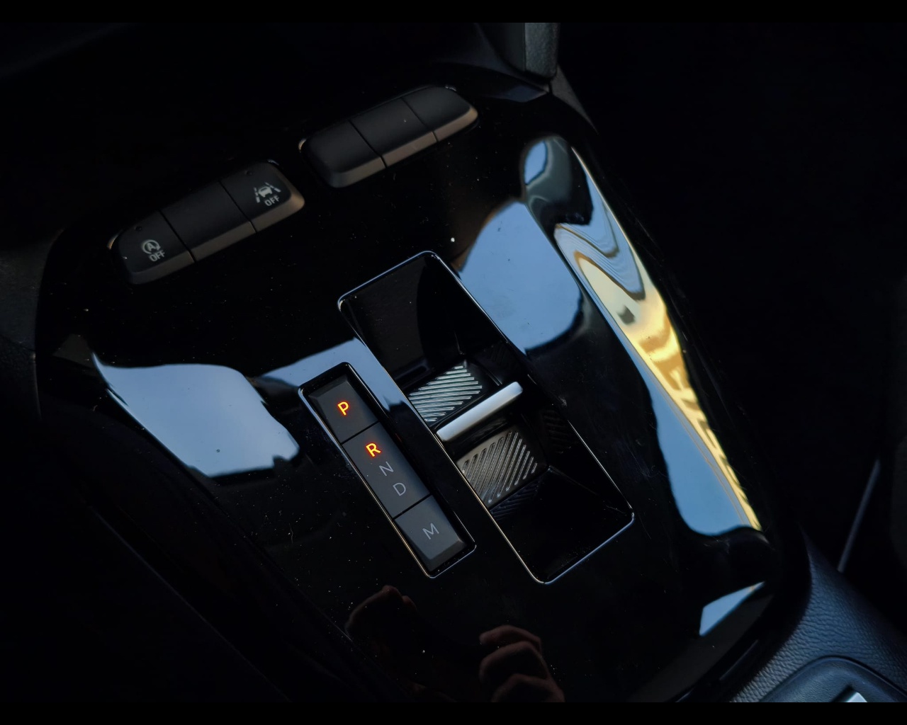 Foto OPEL Corsa 1.2 hybrid Edition 100cv dct6