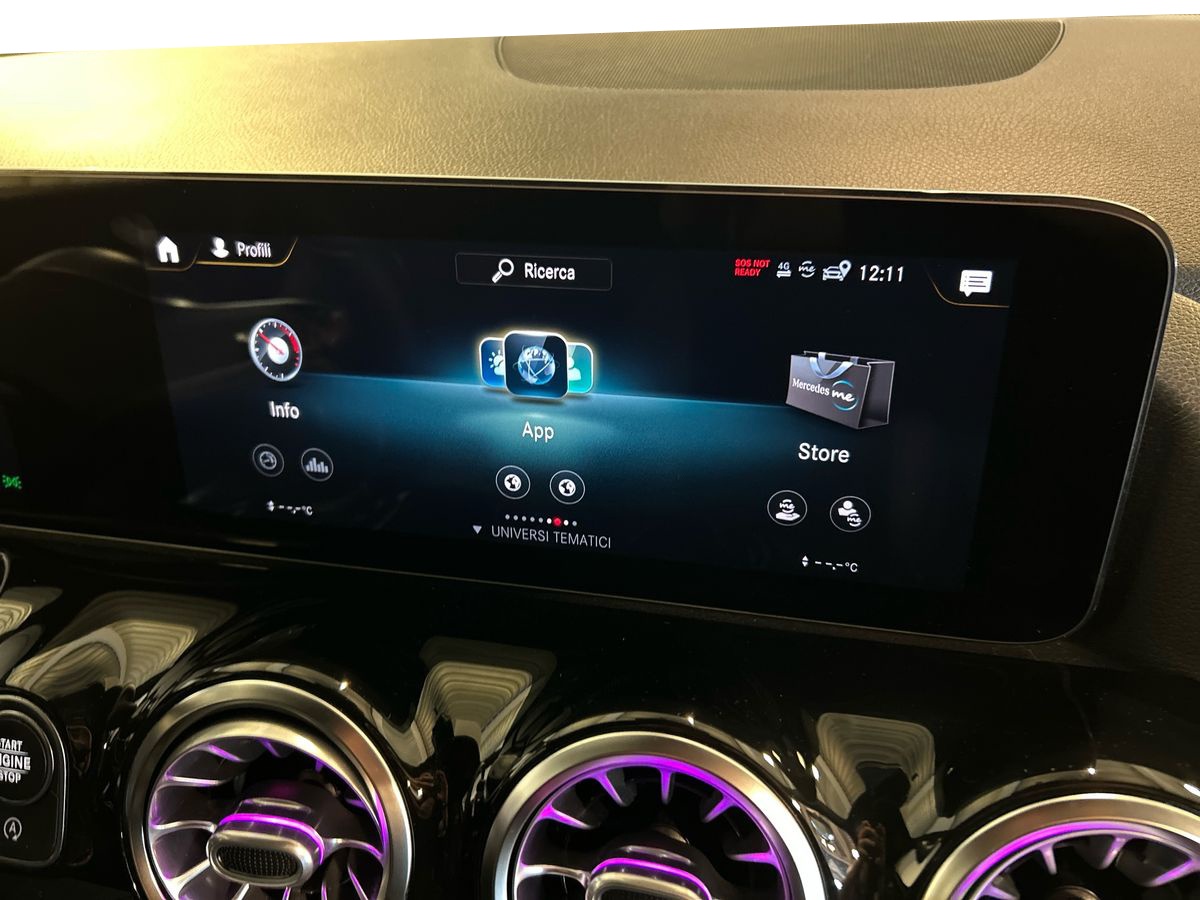 Mercedes GLA GLA 220 D Premium 4Matic 8G-DCT - 12