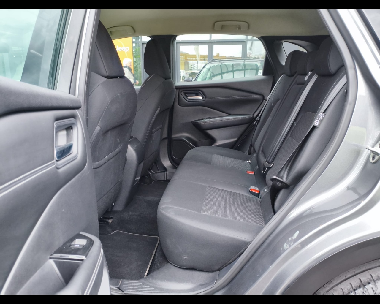 Foto NISSAN Qashqai 1.3 mhev Acenta 2wd 140cv