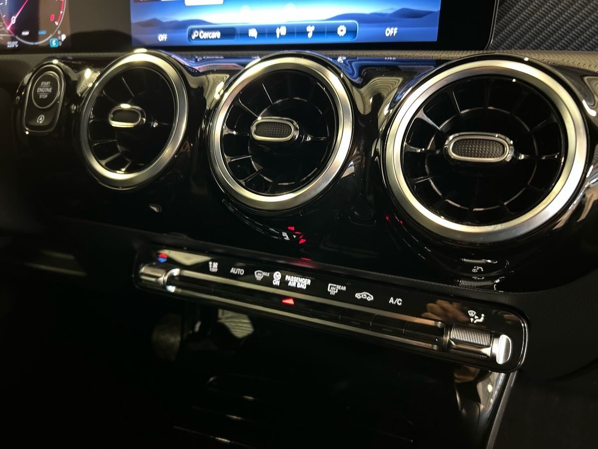 Mercedes Classe A 180 Advanced Progressive 7G-DCT - 14