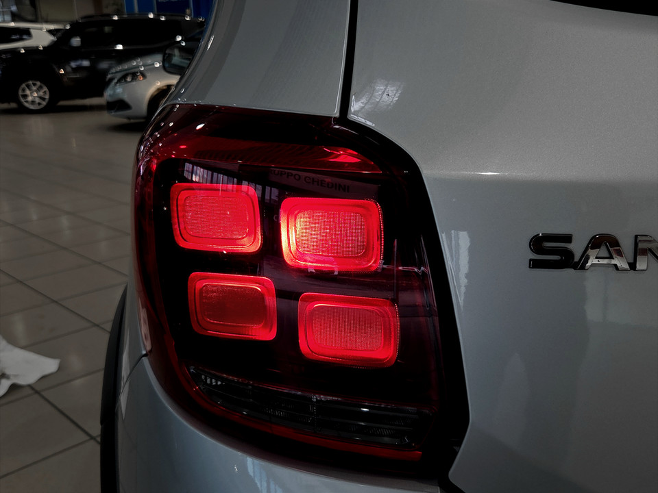 DACIA Sandero Stepway 1.5 dci Brave s&s 90cv Diesel usato - 19