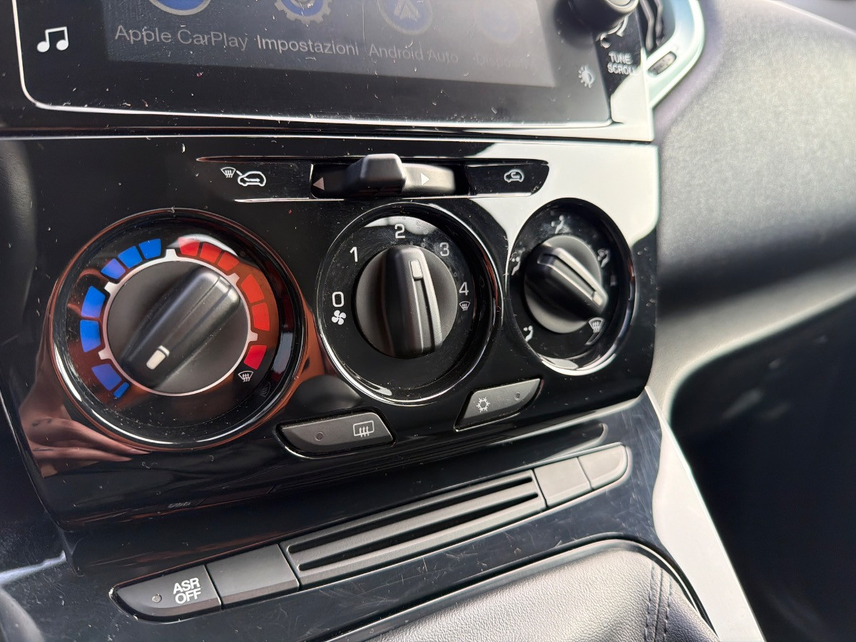 Lancia Ypsilon Usato 2023 Ypsilon Mestre