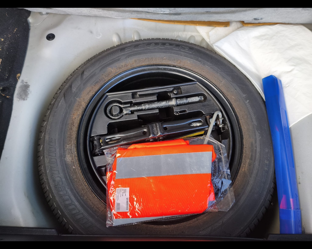 Foto PEUGEOT 208 5p 1.2 puretech Active s&s 82cv neopatentati