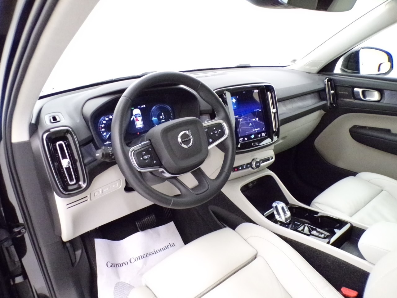 Volvo XC40 XC40 1.5 T4 Recharge Plug-in-Hybrid Plus Bright automatico - 12