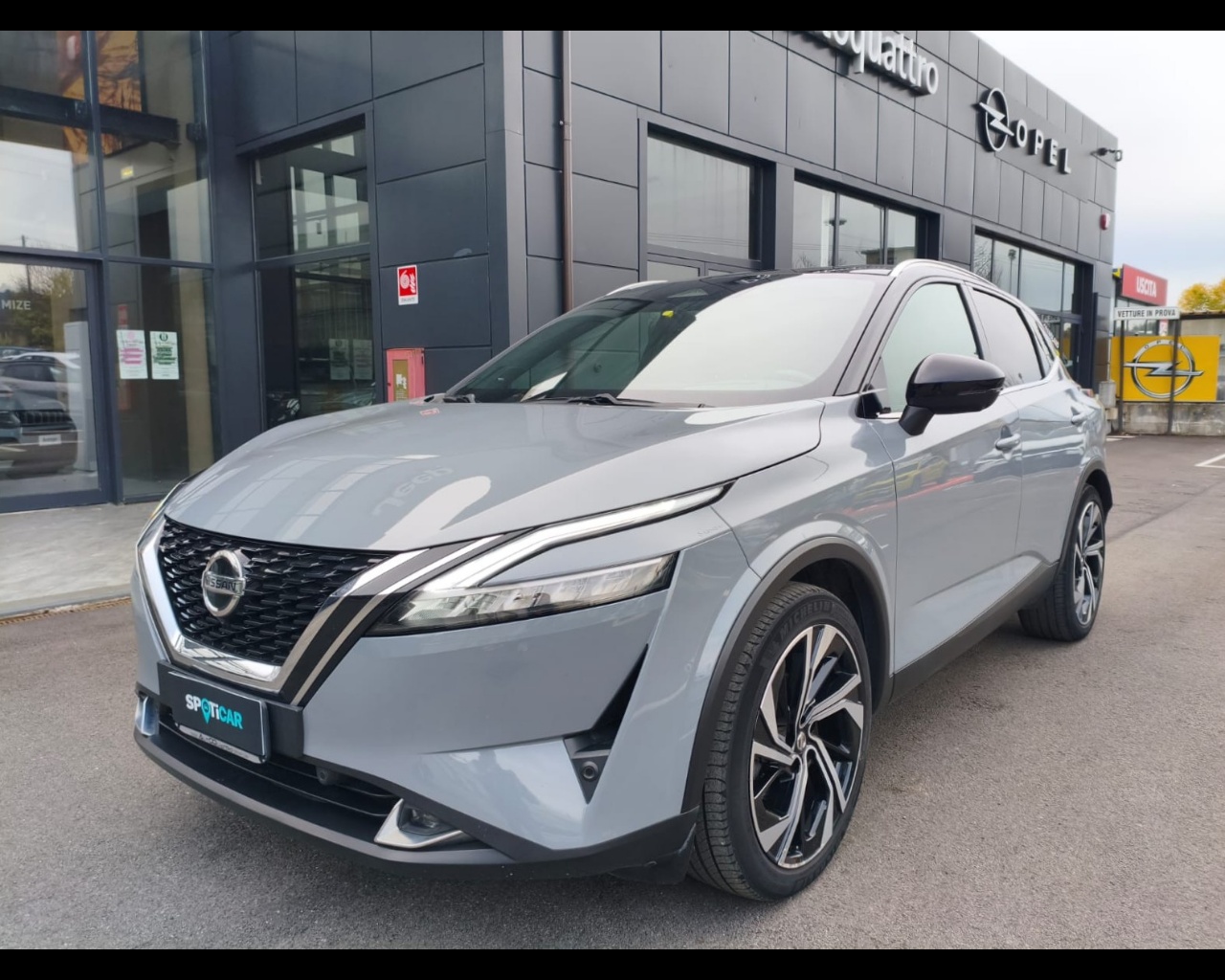NISSAN Qashqai 1.3 mhev Tekna+ 2wd 158cv xtronic Usata
