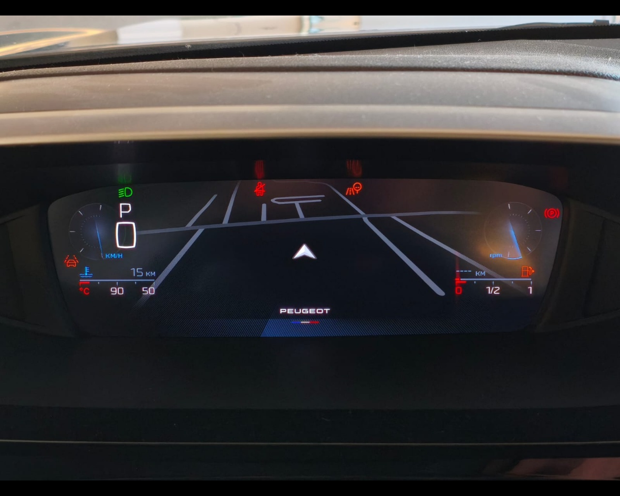 Foto PEUGEOT 308 SW 1.5 bluehdi Allure s&s 130cv eat8