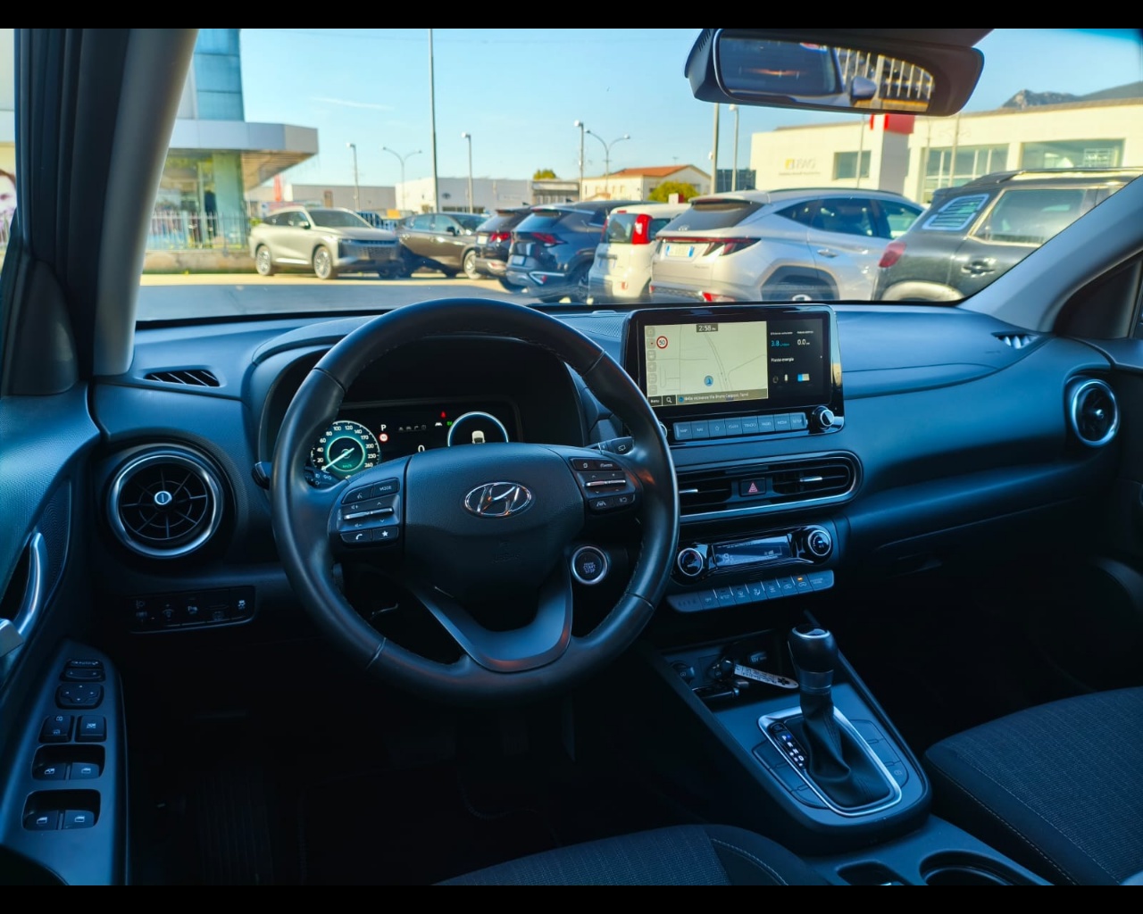 Foto HYUNDAI Kona 1.6 gdi hev Xclass 2wd 141cv dct