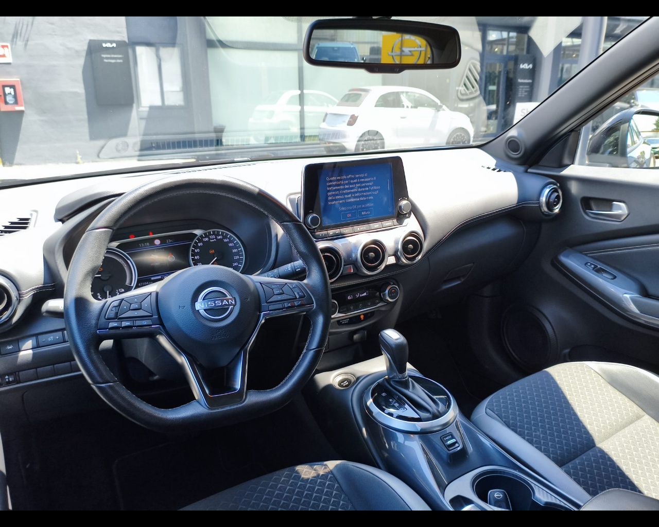 Foto NISSAN Juke 1.6 hev N-Connecta
