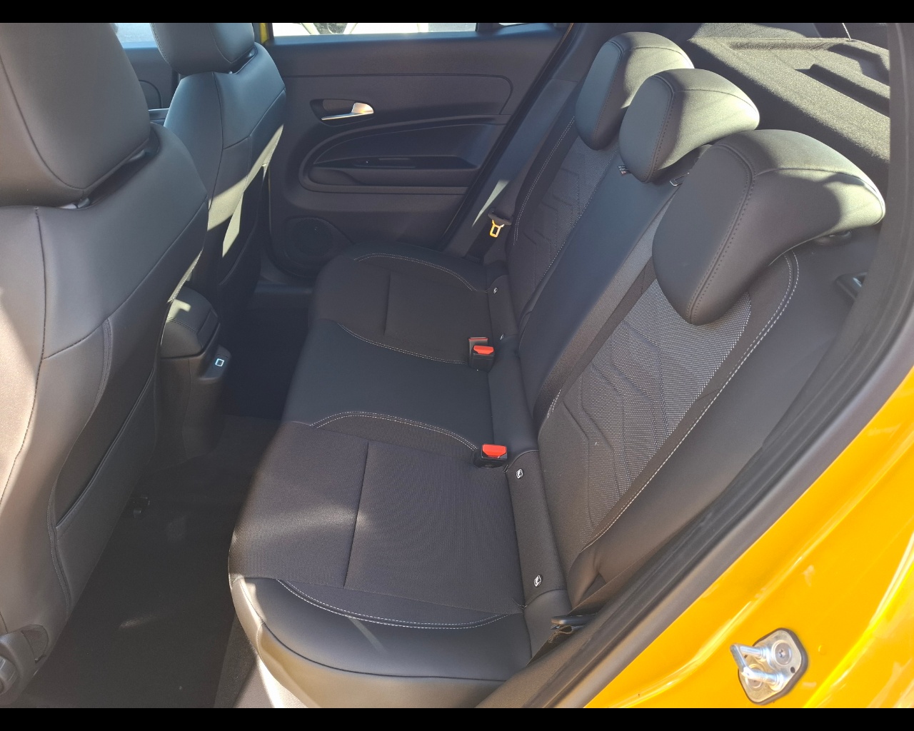 JEEP Avenger E-Hybrid Avenger Summit 1.2 110cv Dct Mhev Ibrido benzina Aziendale - 12