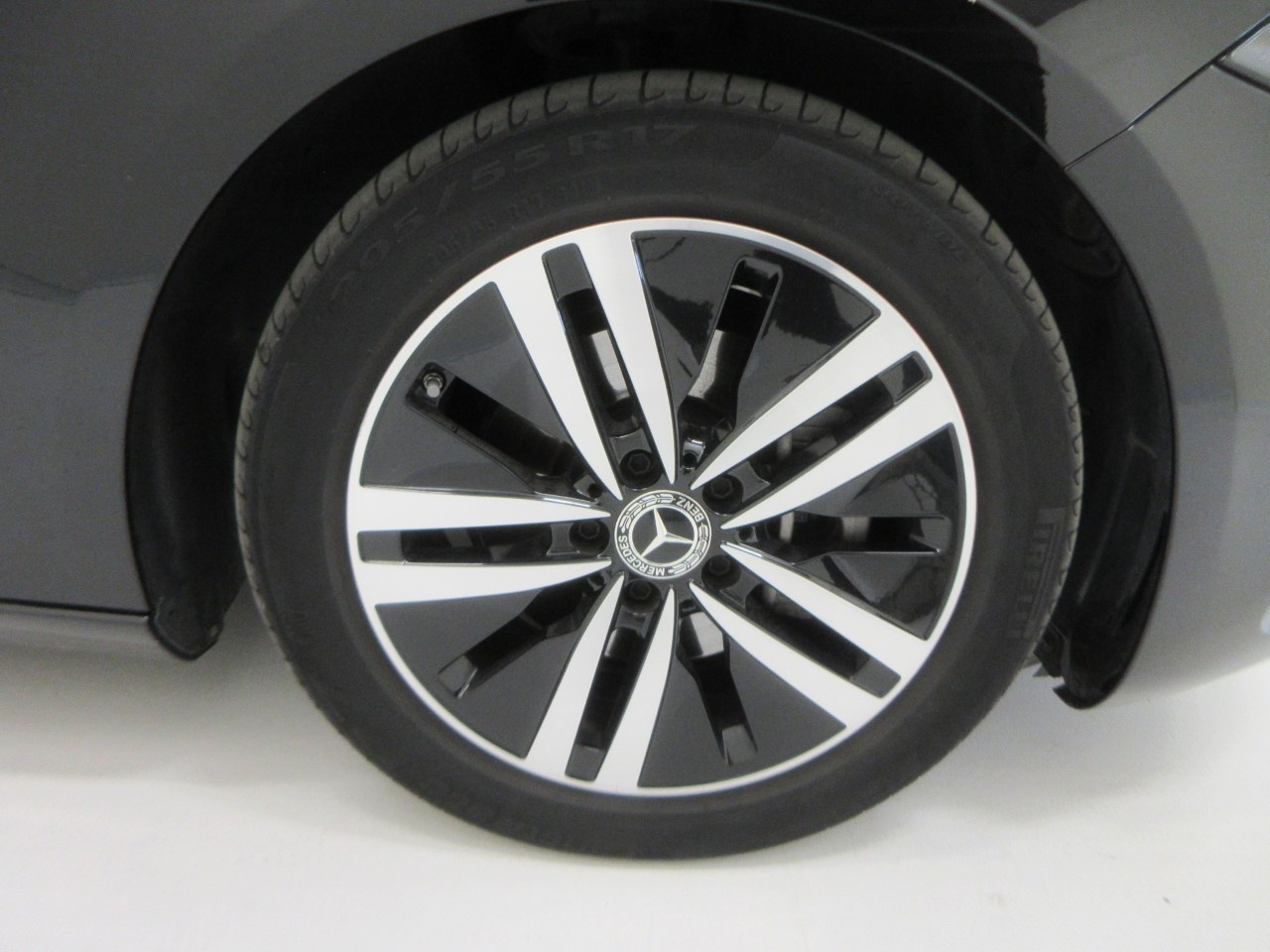 Mercedes Classe A Classe A 180 D Sport 8G-DCT - 4