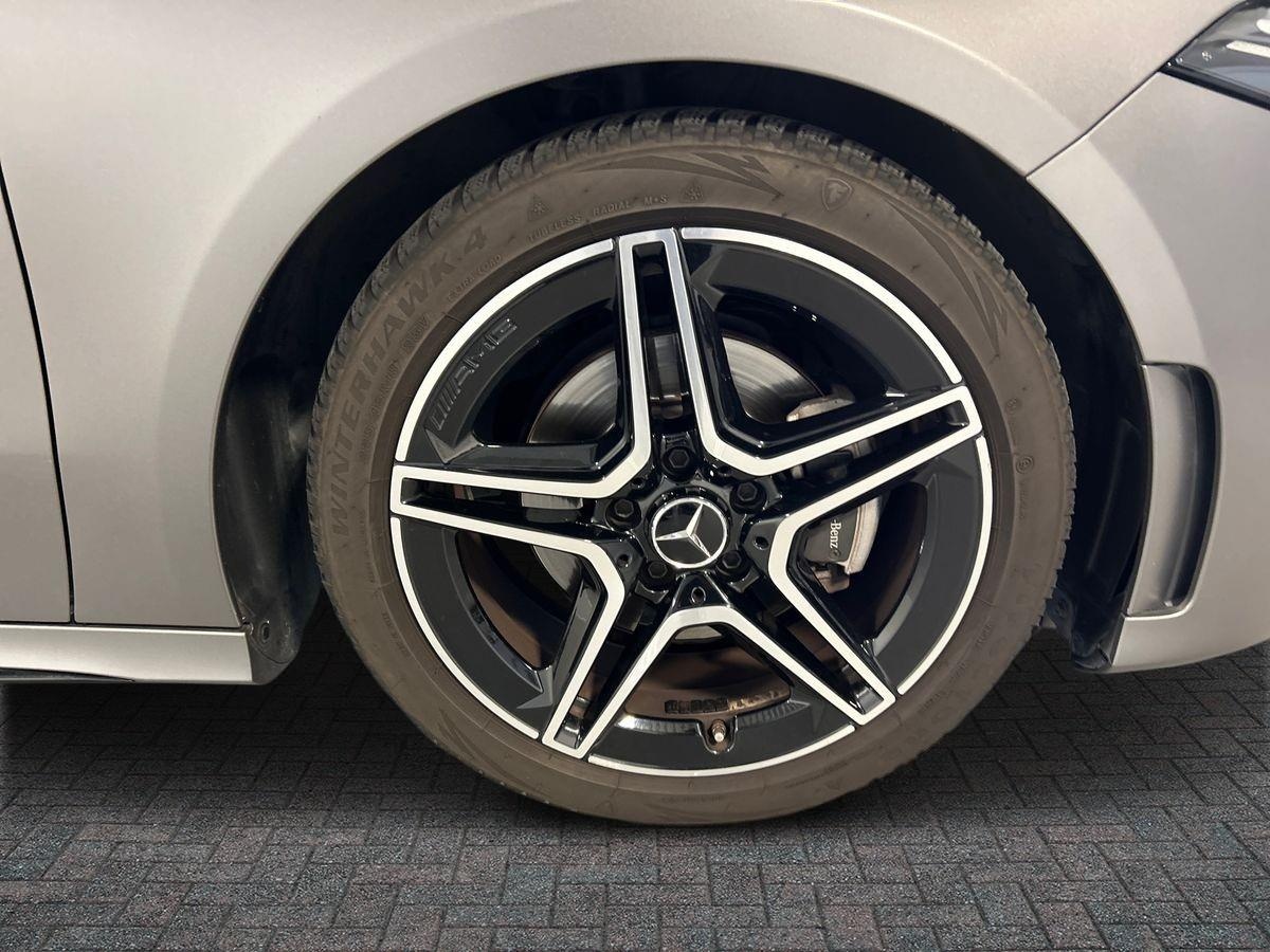 Mercedes Classe A Classe A 180 D Premium Night edition 8G-DCT - 17