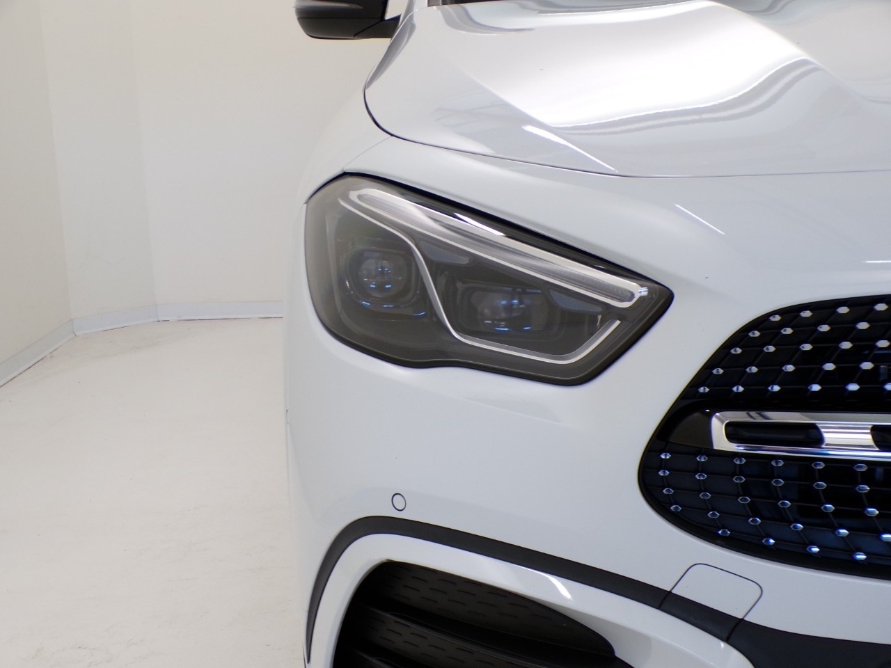 Mercedes  GLA 250 e Plug-In-Hybrid AMG Line Advanced Plus 8G-DCT - 5