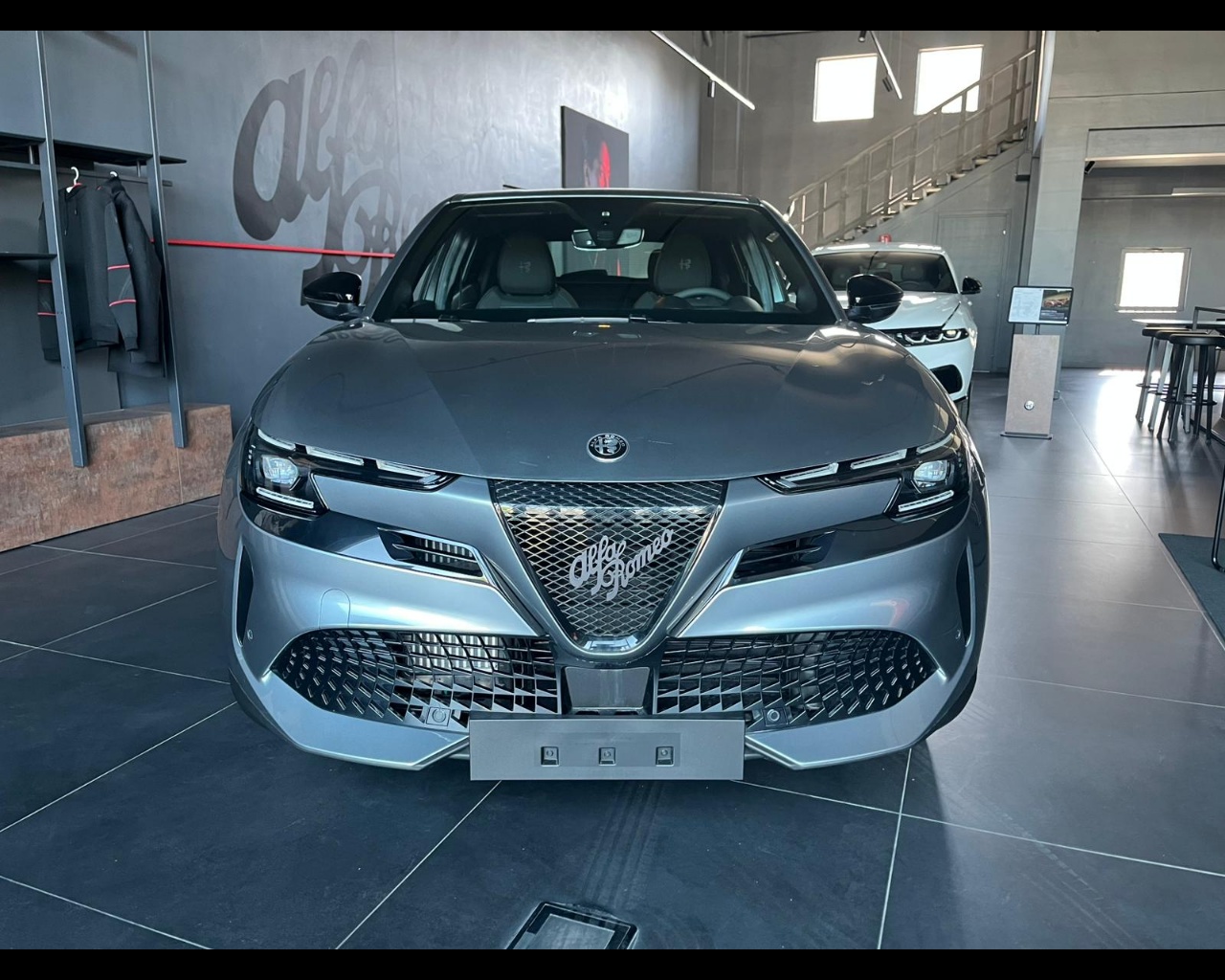 Foto ALFA ROMEO Junior Ibrida Ibrida 1.2 136cvHybrid Edct6