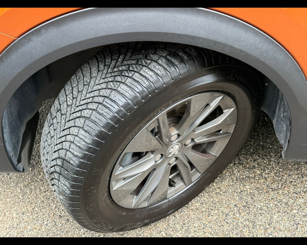 Foto PEUGEOT 2008 1.2 puretech Active Pack s&s 100cv