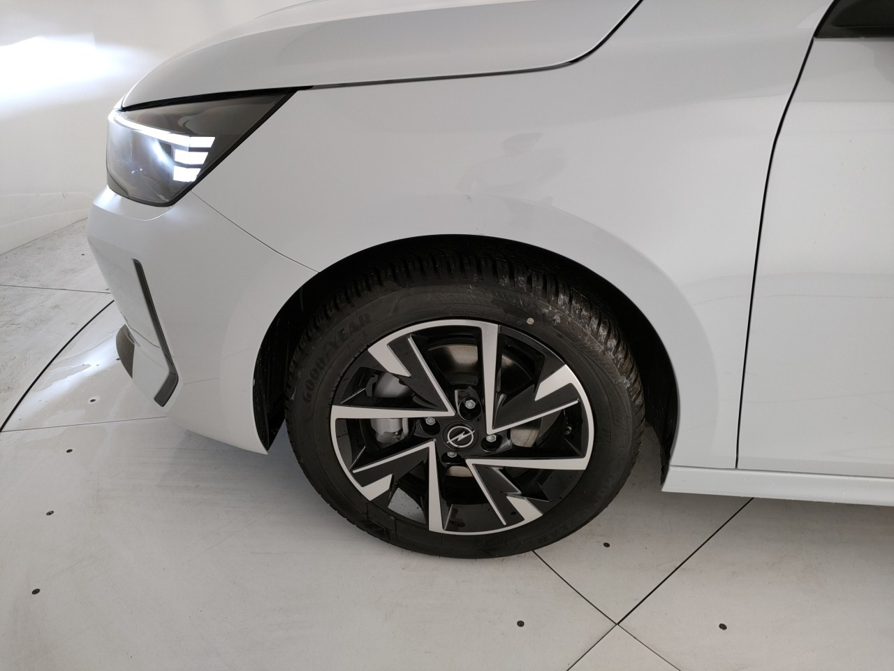 Opel Corsa Nuovo Benzina Corsa Porto Mantovano