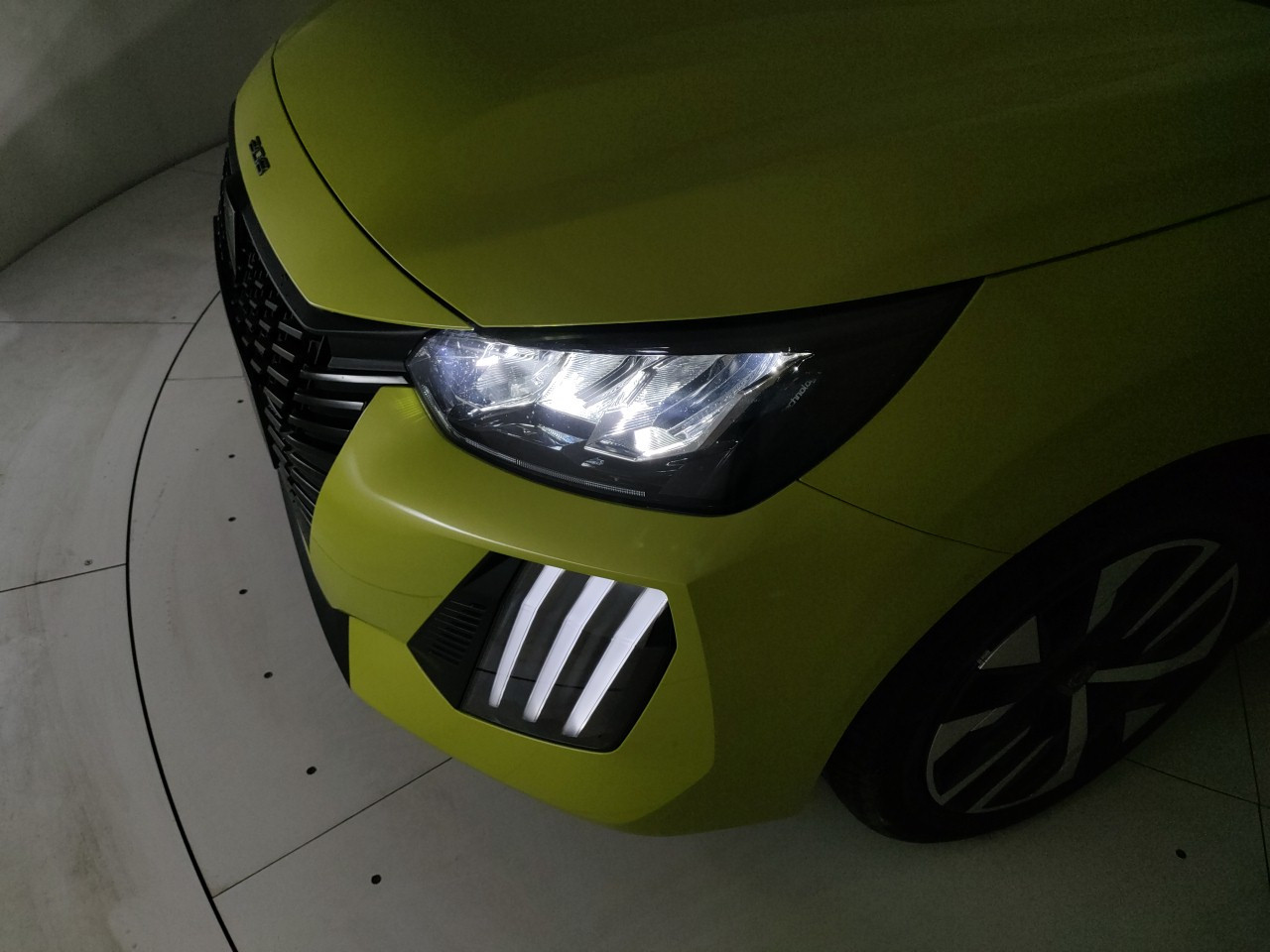 Peugeot 208 Nuovo Benzina 208 Porto Mantovano