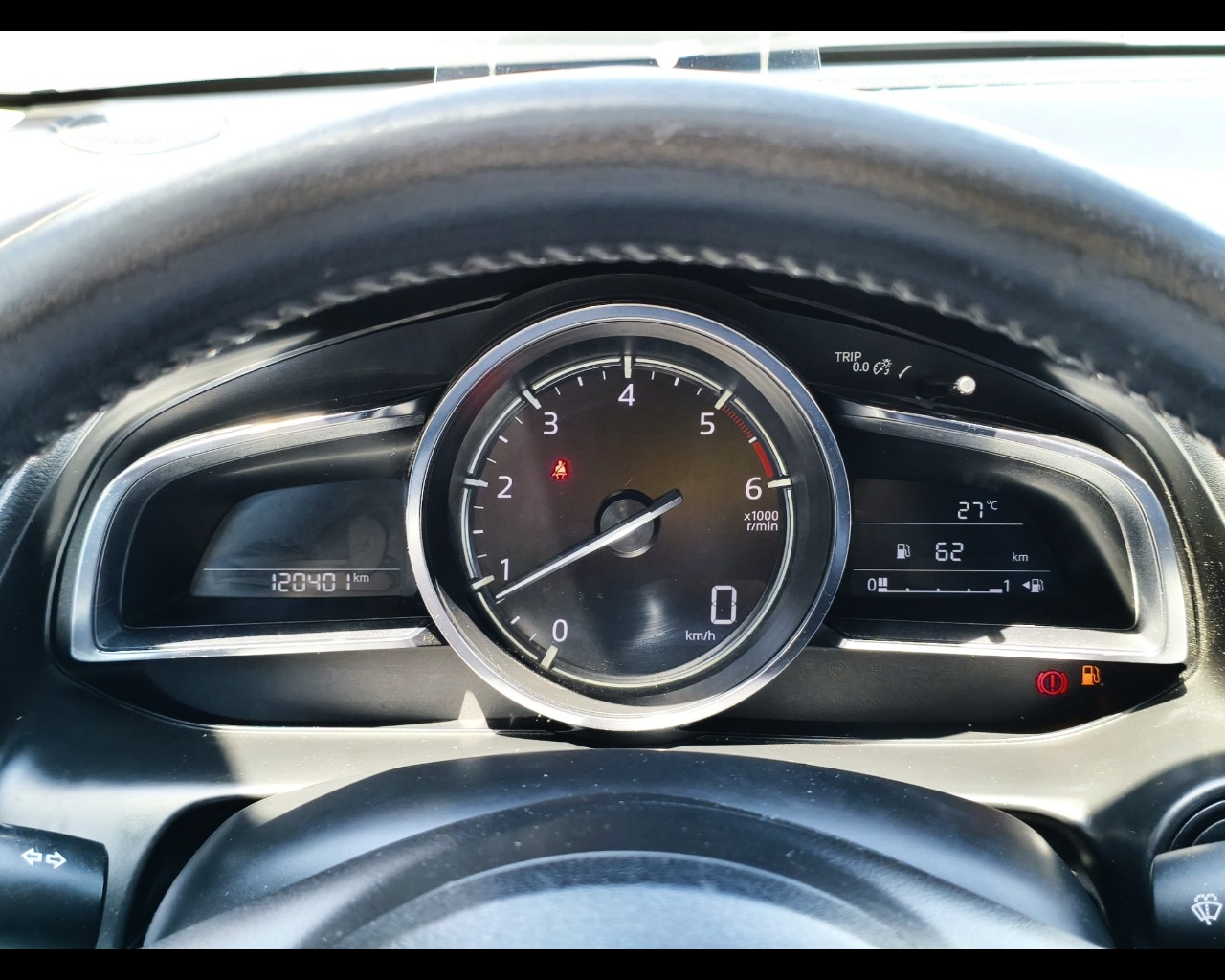 Foto MAZDA CX-3 1.5d Luxury edition 2wd 105cv