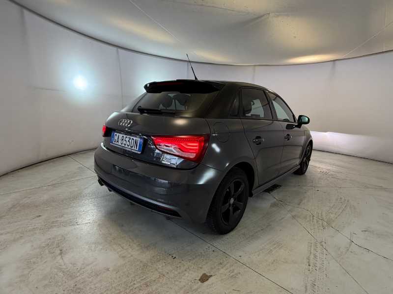 A1 I - A1 Sb 1.0 Tfsi Design 82cv