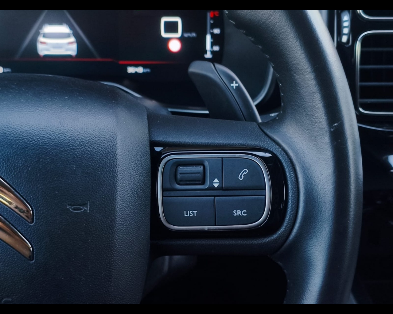 Foto CITROEN C5 Aircross 1.5 bluehdi Shine s&s 130cv eat8