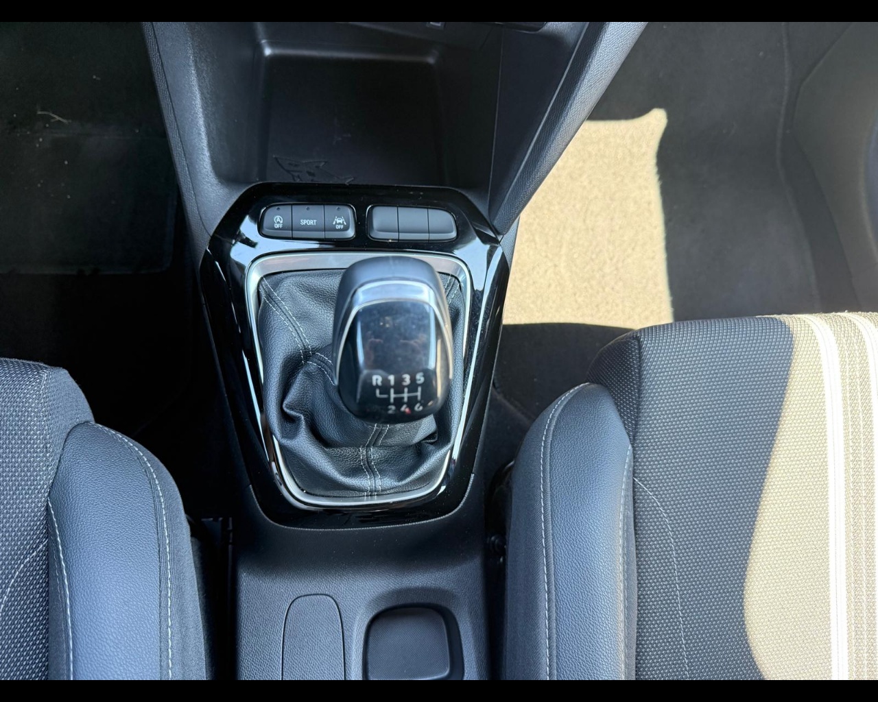 Foto OPEL Corsa 1.2 GS s&s 100cv